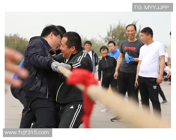 成都足球队耐力之战全景点评展现球队拼搏精神与竞技状态 成都足球队耐力之战全景点评展现球队拼搏精神与竞技状态