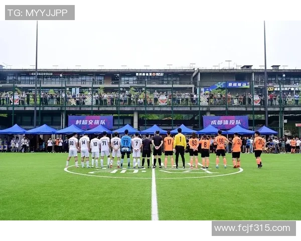 成都足球队荣登实力排行榜第一名引发热议与关注 成都足球队荣登实力排行榜第一名引发热议与关注