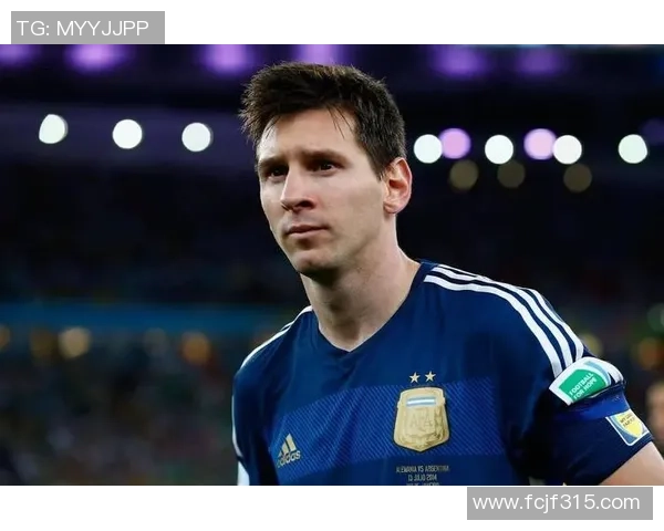 探寻最小众的足球明星他们在绿茵场上的独特魅力与故事